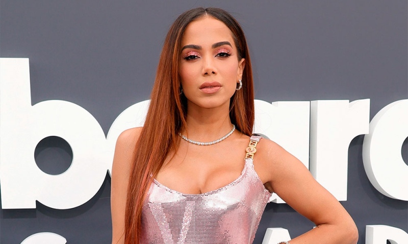 Anitta confirmó su salida de Warner