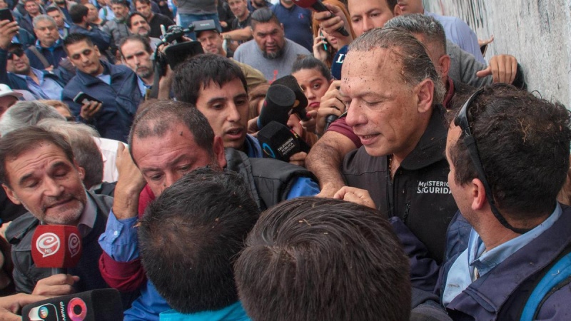 Berni habló en vivo con los colectiveros que le pegaron