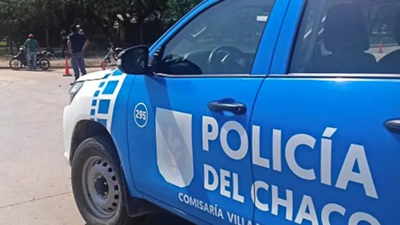 Una mujer fue asesinada a balazos dentro de su coche por su expareja, quien luego se suicidó