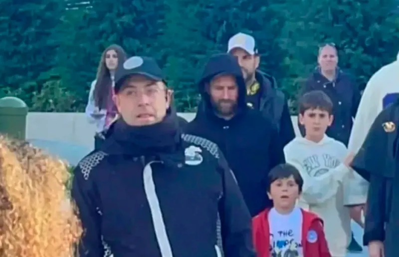 Messi en Disney: quiso camuflarse, pero lo descubrieron