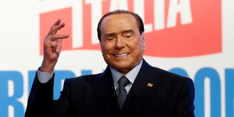 Internaron a Silvio Berlusconi por problemas cardíacos