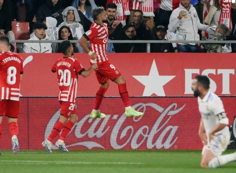 En un partido histórico, Girona goleó al Real Madrid con 4 goles del argentino Taty Castellanos