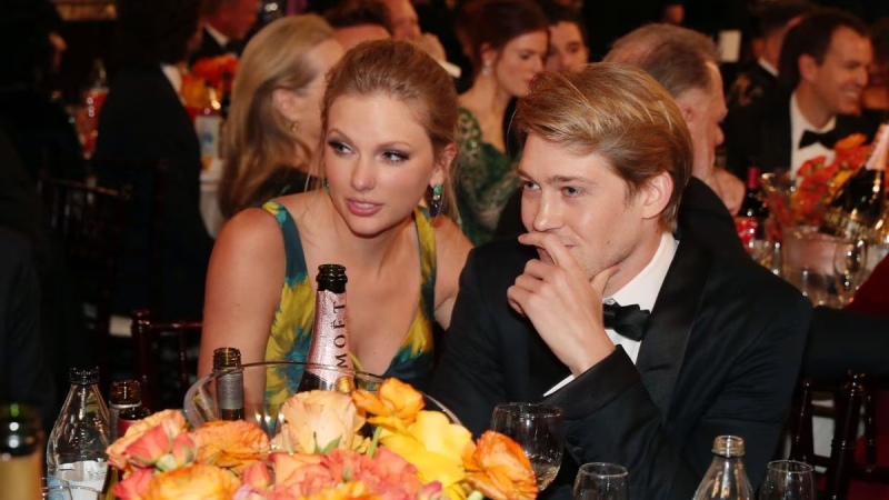 Taylor Swift y Joe Alwyn se habrían separado