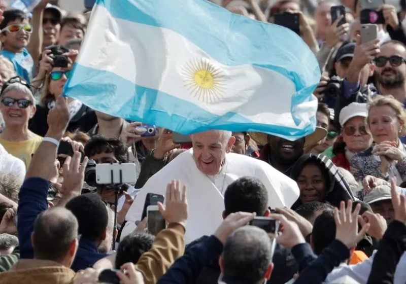 La iglesia argentina le pidió al Papa Francisco que venga al país