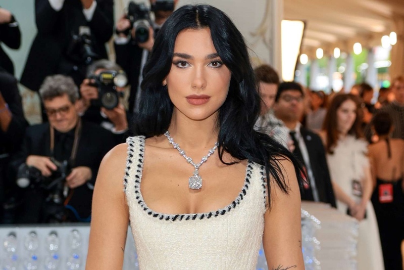 Met Gala 2023: Dua Lipa homenajeó a la supermodelo Claudia Schiffer