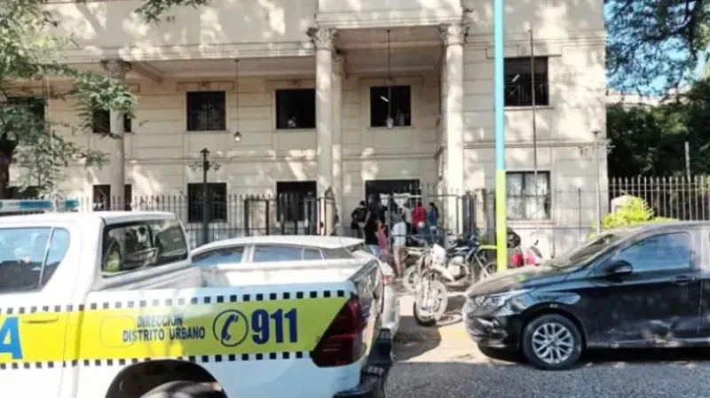 Tucumán: un chico de 13 años llevó un arma cargada a la escuela