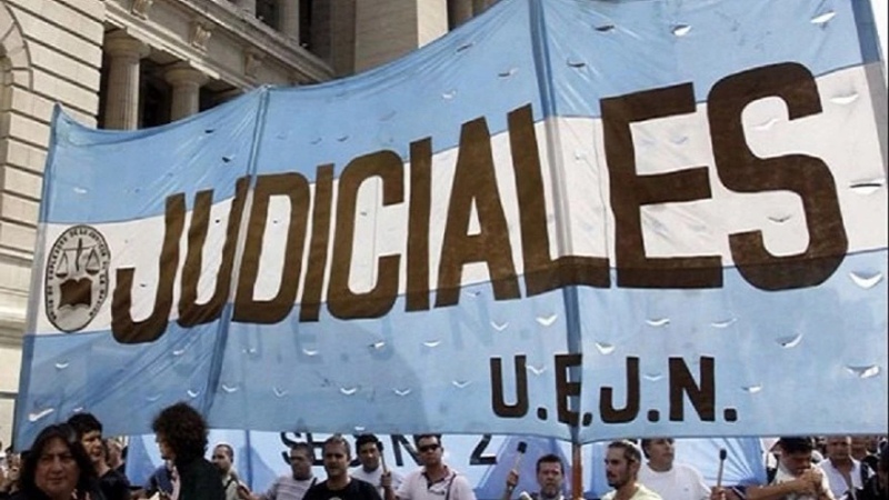 Los judiciales paran mañana en todo el país y marchan