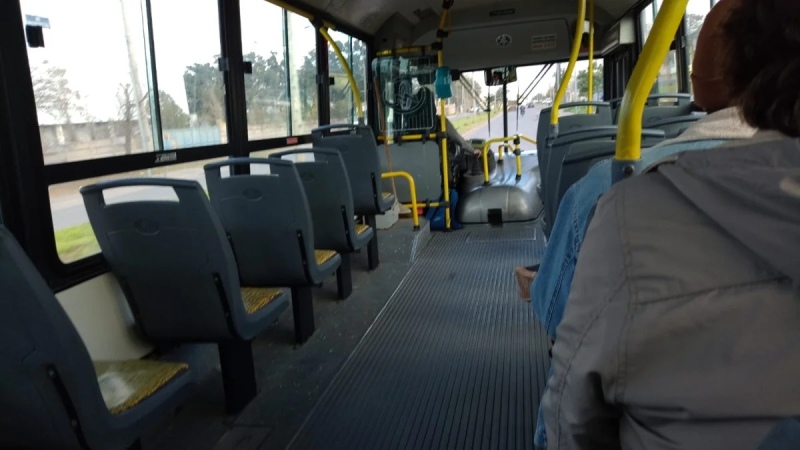 Se levantó el paro de colectivos en el Interior del país