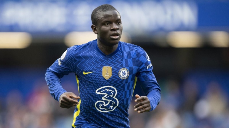 Otra estrella al fútbol árabe: Al Ittihad cerró a Kanté, ¿cuánto ganará por año?