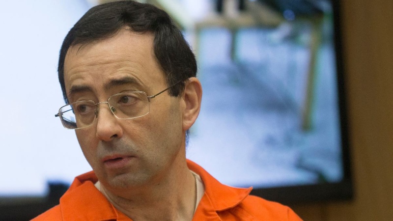 Apuñalaron en la cárcel a Larry Nassar, el médico que abuso a más de 100 gimnastas