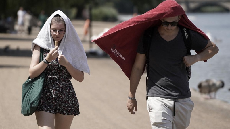 Inglaterra rompe el récord mundial de calor por tercera vez en una semana!