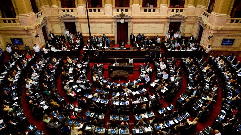 Después de dos meses sin sesionar, la Cámara de Diputados volvió a la actividad