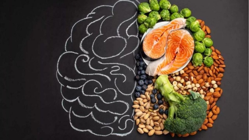 Según Harvard hay 5 alimentos que benefician al cerebro