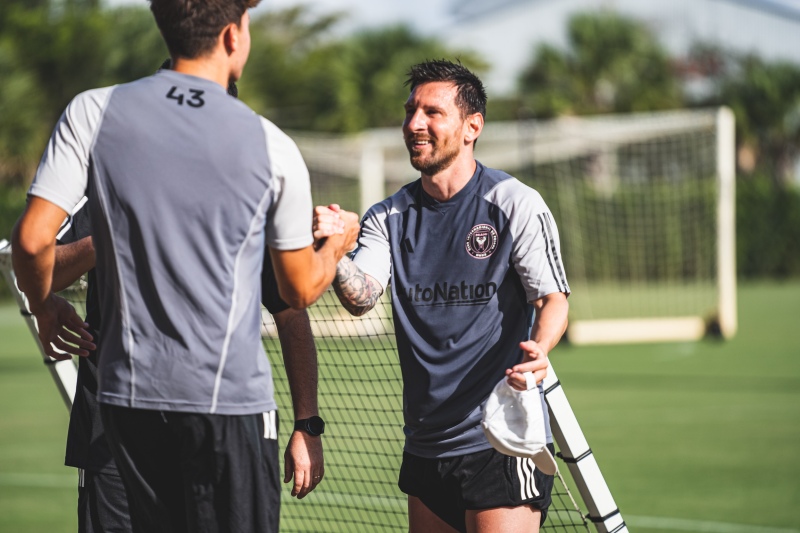 Un jugador del Inter Miami reveló el lindo gesto que tuvo Messi con un compañero