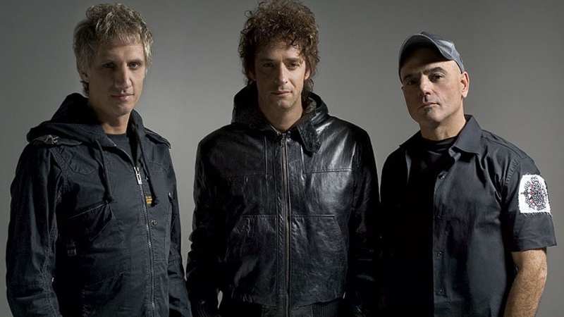 Soda Stereo y Gustavo Santaolalla recibirán los Premios Especiales del ”Latin Grammy 2023”