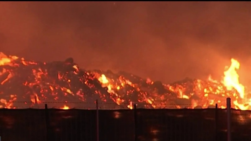 EEUU: fuerte incendio al noroeste de Houston