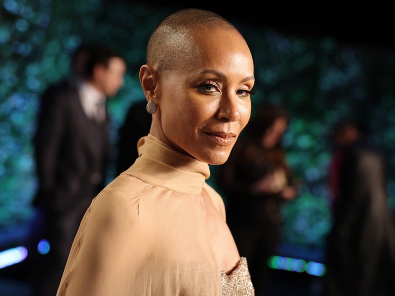 La esposa de Will Smith habría superado la alopecia