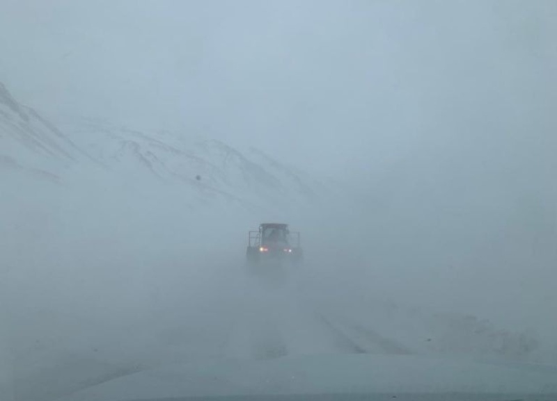 Por nevadas intensas no permiten el ingreso a Las Leñas y los pasos siguen cerrados