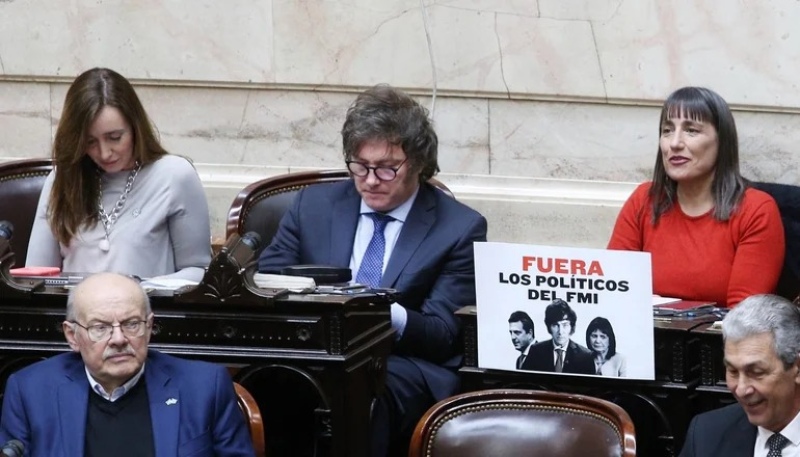 Ley de alquileres: no se consiguió la derogación y Milei se fue de la banca