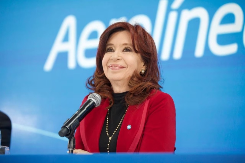 Cristina Fernández de Kirchner va dar una charla y presentar la reedición de un libro