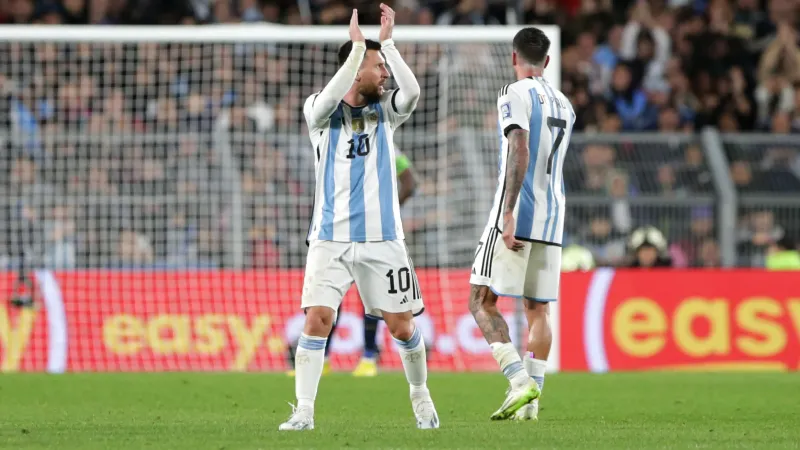 Messi: “Seguramente no sea la última vez que empiece a salir en los partidos”