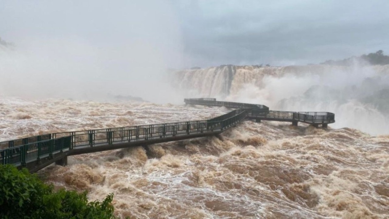 Se cerró el Parque Nacional Iguazú por crecientes extraordinarias