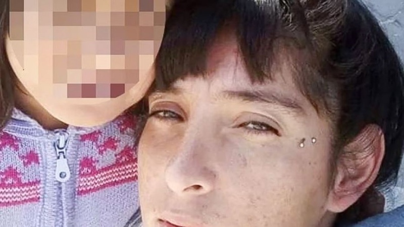 Pidió dinero para la torta de cumpleaños de su hija y fue asesinada por la novia de su expareja