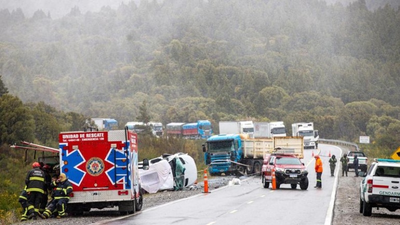 Trágico choque en la ruta 40: murieron seis personas