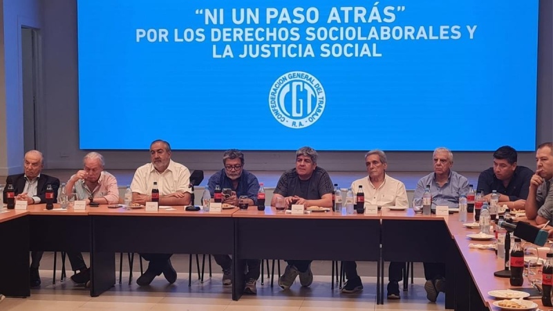 La CGT confirmó un paro general con movilización contra el DNU de Milei: ¿Cuándo será?