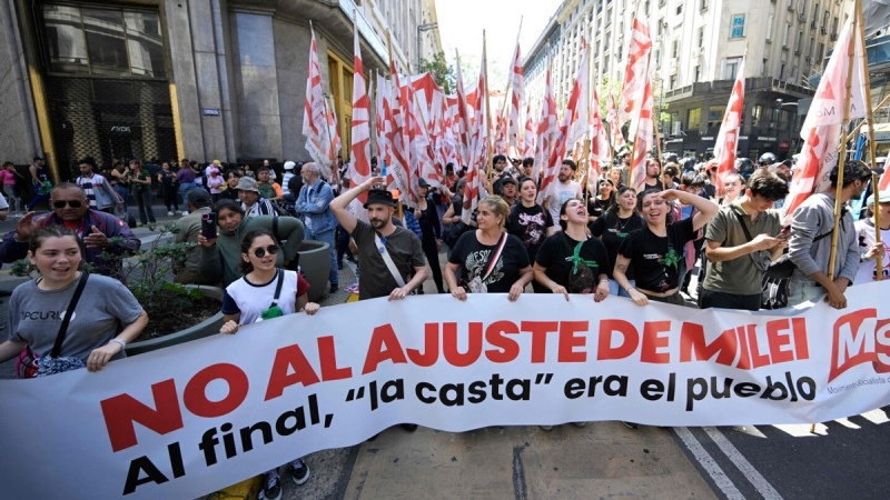 Lo que nos dejó la marcha: Consignas, incidentes y algo más