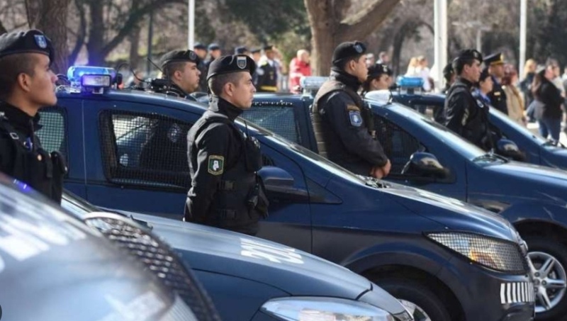 Estaba festejando Navidad, recibió una bala perdida y tiene muerte cerebral