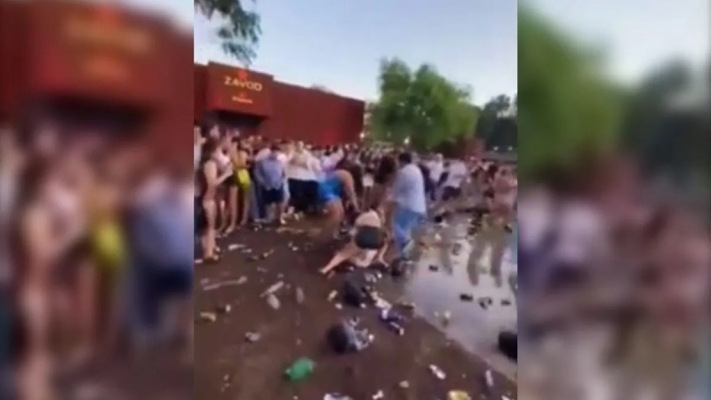 Tremenda pelea en un boliche en Corrientes: a una chica le cortaron la cara con una botella