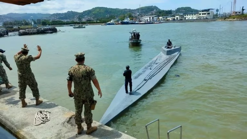 Ecuador y Colombia incautaron dos ”narcosubmarinos” con casi 4 toneladas de cocaína