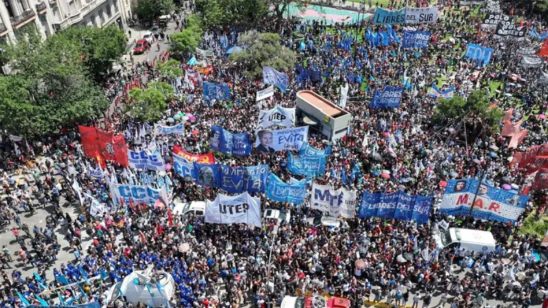 El Gobierno de Milei enfrenta su primer paro encabezado por la CGT