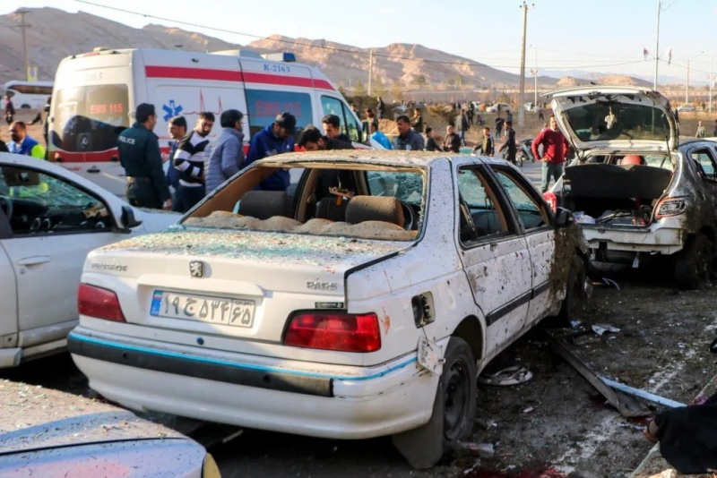 Atentado en Irán: más de 100 muertos durante una ceremonia