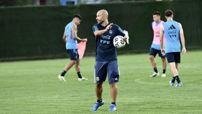 Argentina sub-23 juega contra Paraguay en su debut del Torneo Preolímpico Sudamericano