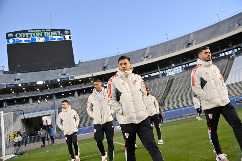 Tremendo: River tuvo que suspender su entrenamiento por el frío extremo de Dallas