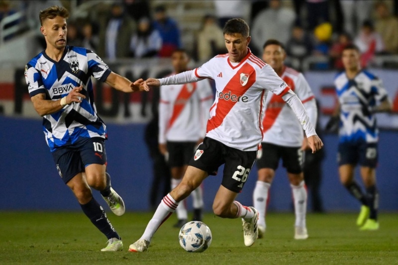 River rescató un empate ante Monterrey en el final de su primer amistoso del 2024