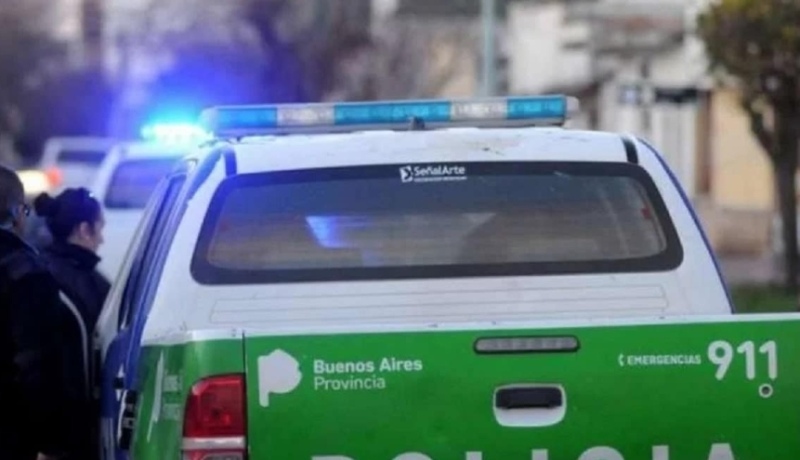 Quiso pasar por una calle cortada por festejos: lo mataron frente a sus hijos