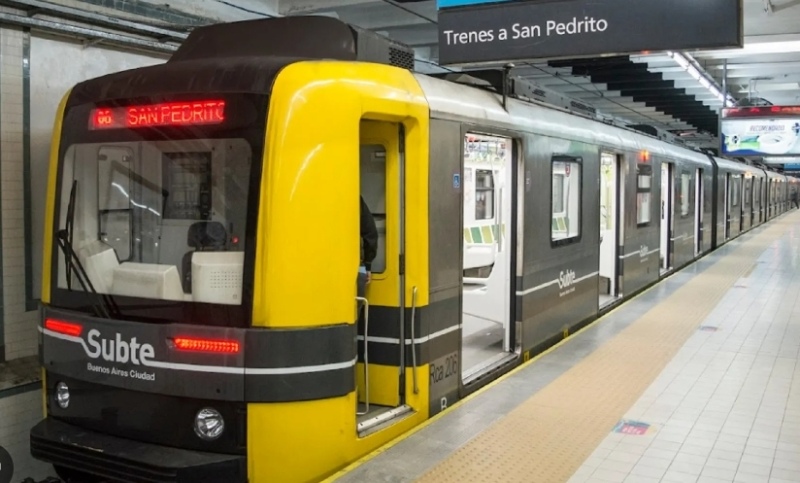 Protesta en la Línea A del subte: se liberaron los molinetes en la estación San Pedrito