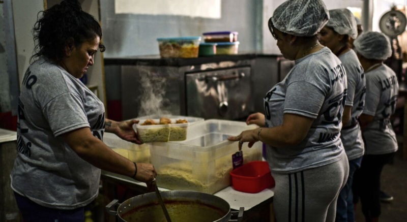 El Gobierno ratificó que la ayuda alimentaria irá directamente a los comedores