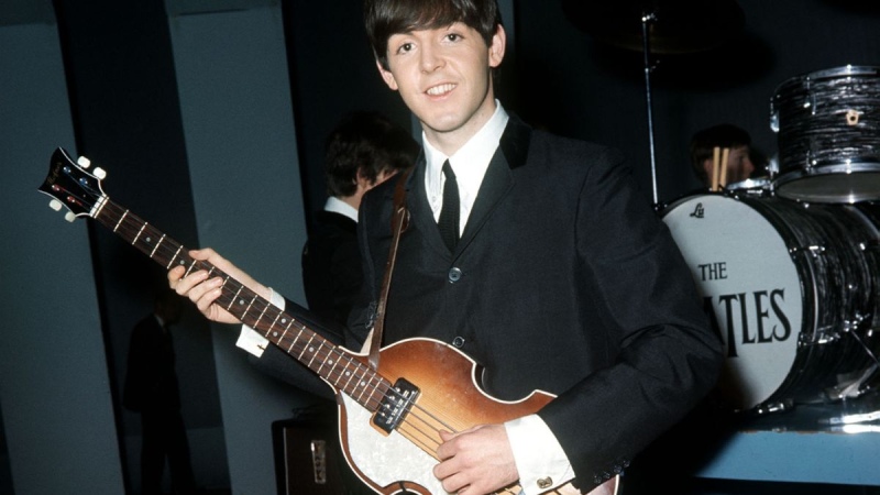 Paul McCartney recuperó el histórico bajo que le robaron hace 50 años