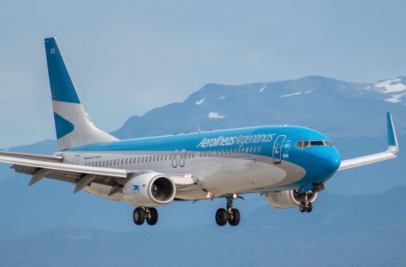 Aerolíneas Argentinas empezará a cobrar extra por el equipaje