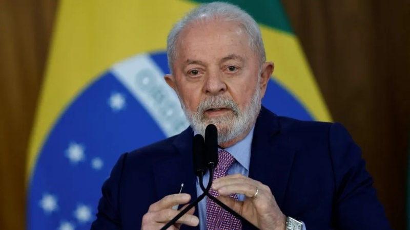 Lula da Silva criticó la libertad condicional a Dani Alves