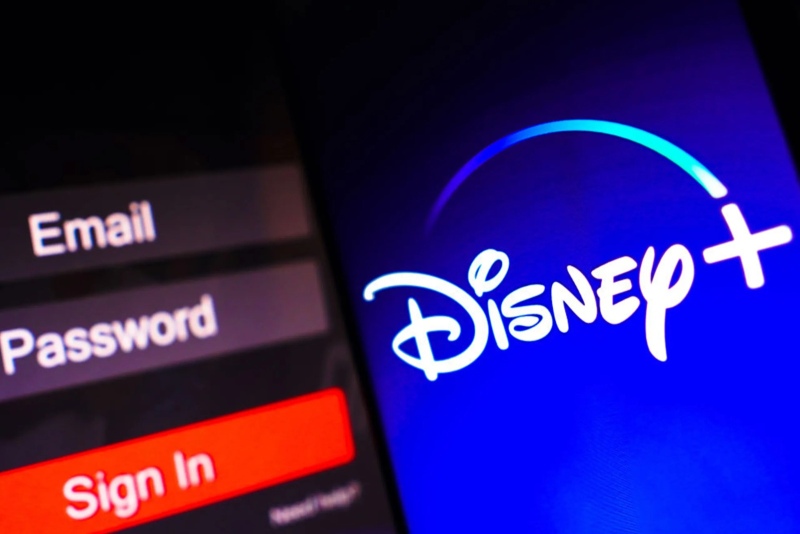 Disney+ le pone un freno al uso compartido de contraseñas