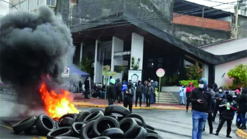 Misiones en crisis: trabajadores estatales reclaman por mejoras salariales