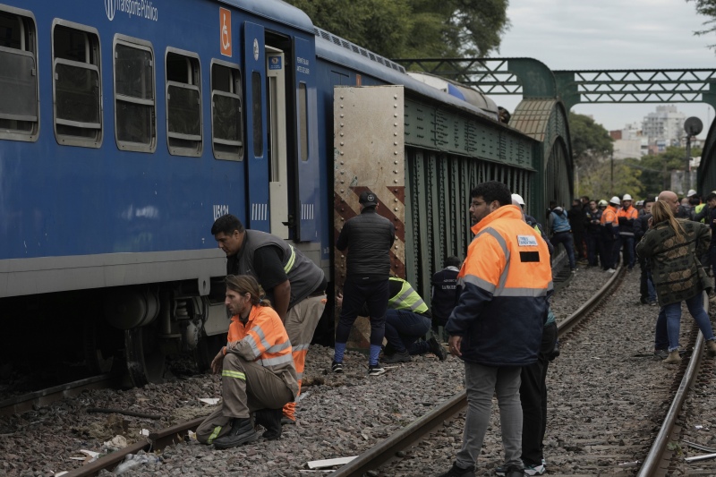 Gobierno declara emergencia ferroviaria para acelerar compras y mejorar la seguridad