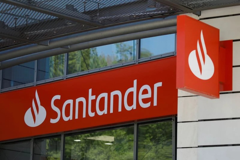 Santander lanza nuevo crédito hipotecario UVA con plazos de hasta 20 años