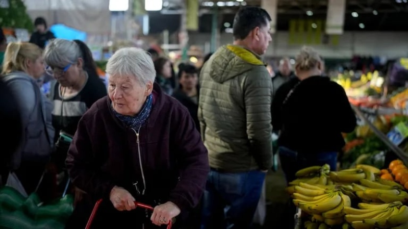 Bajó el precio de 10 alimentos clave en mayo