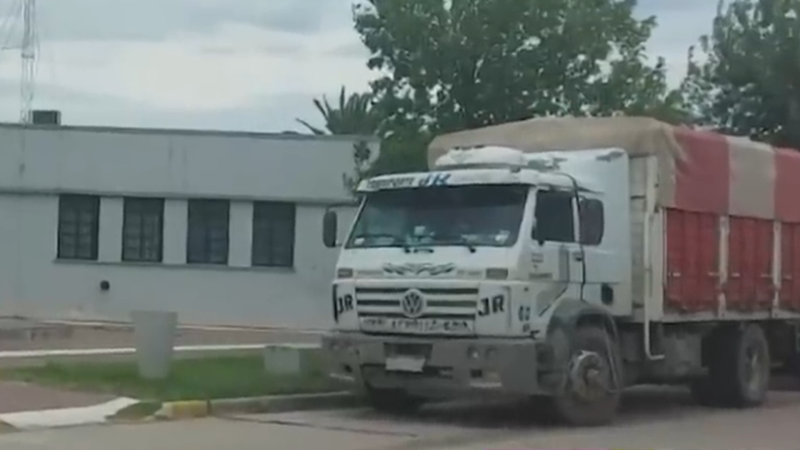 Discusión mortal en la ruta: camionero apuñala a colega